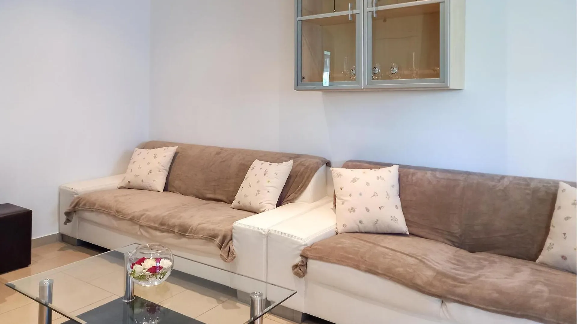 Cozy Home In Polaca With Wifi