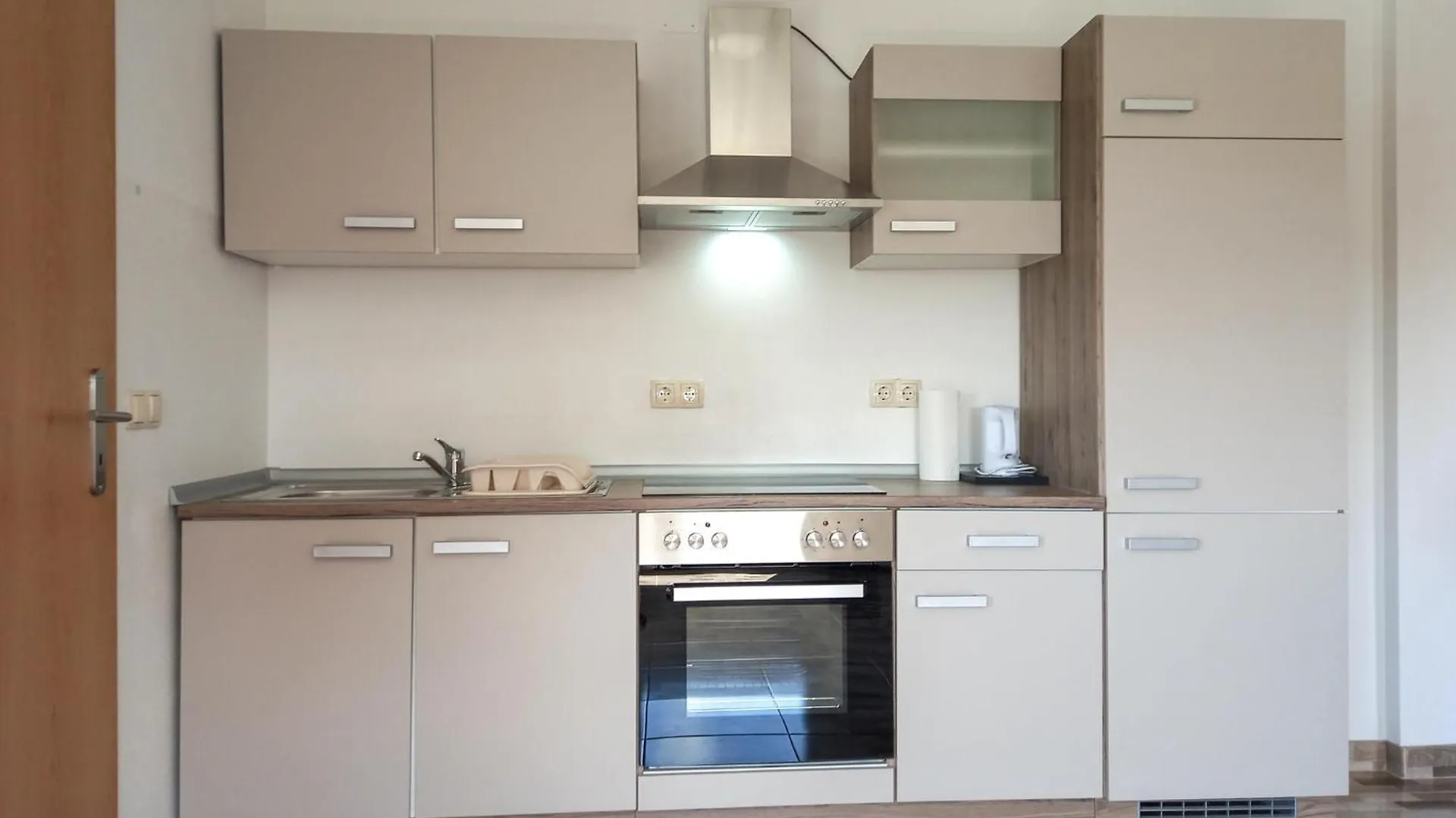 Cozy Home In Polaca With Wifi 펜션