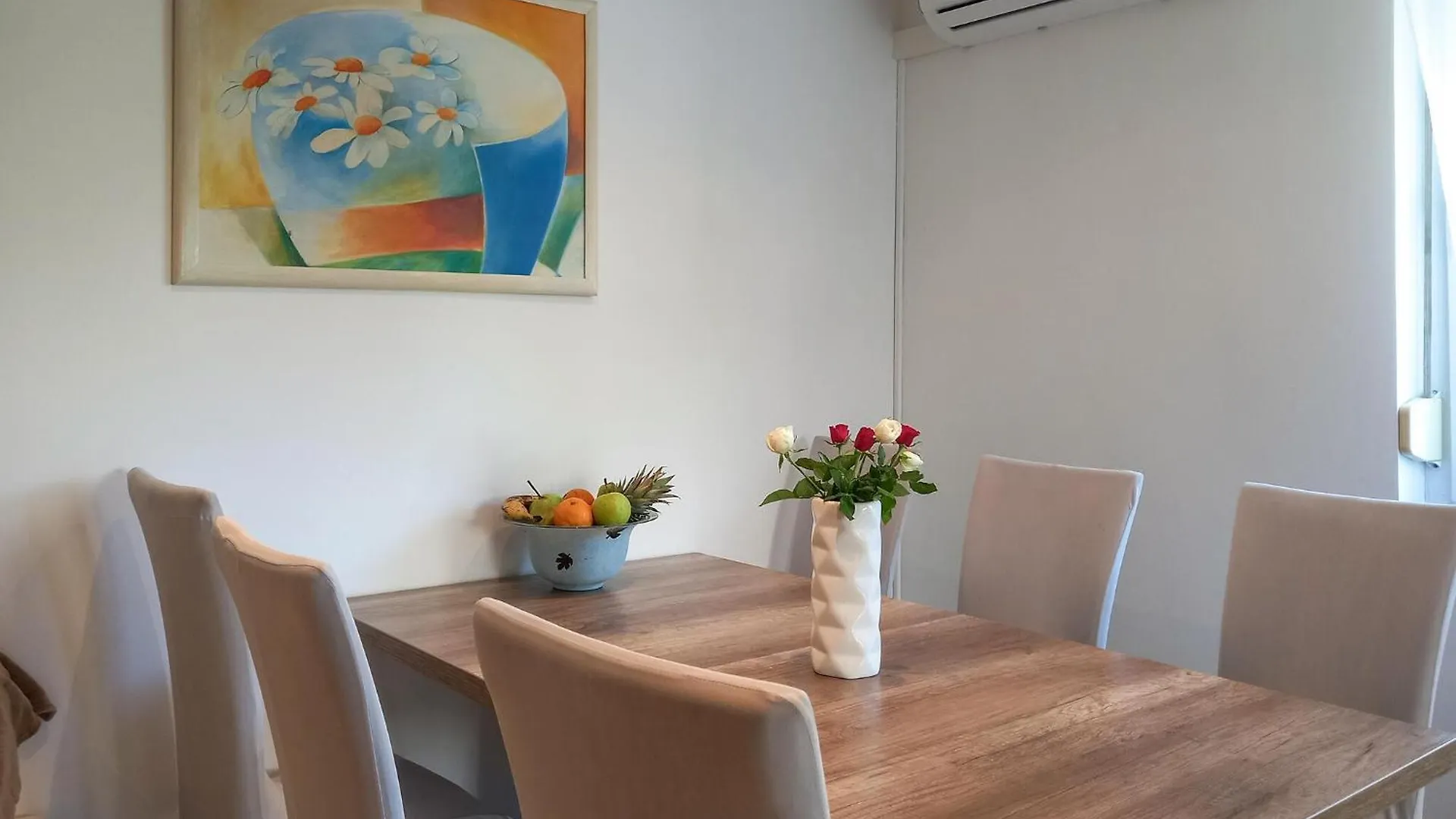 펜션 Cozy Home In Polaca With Wifi